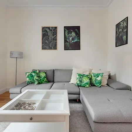 Lion Apartments - Palermo Spacious Family Apartment 3 Min Walk From The Beach Zoppot Exterior foto