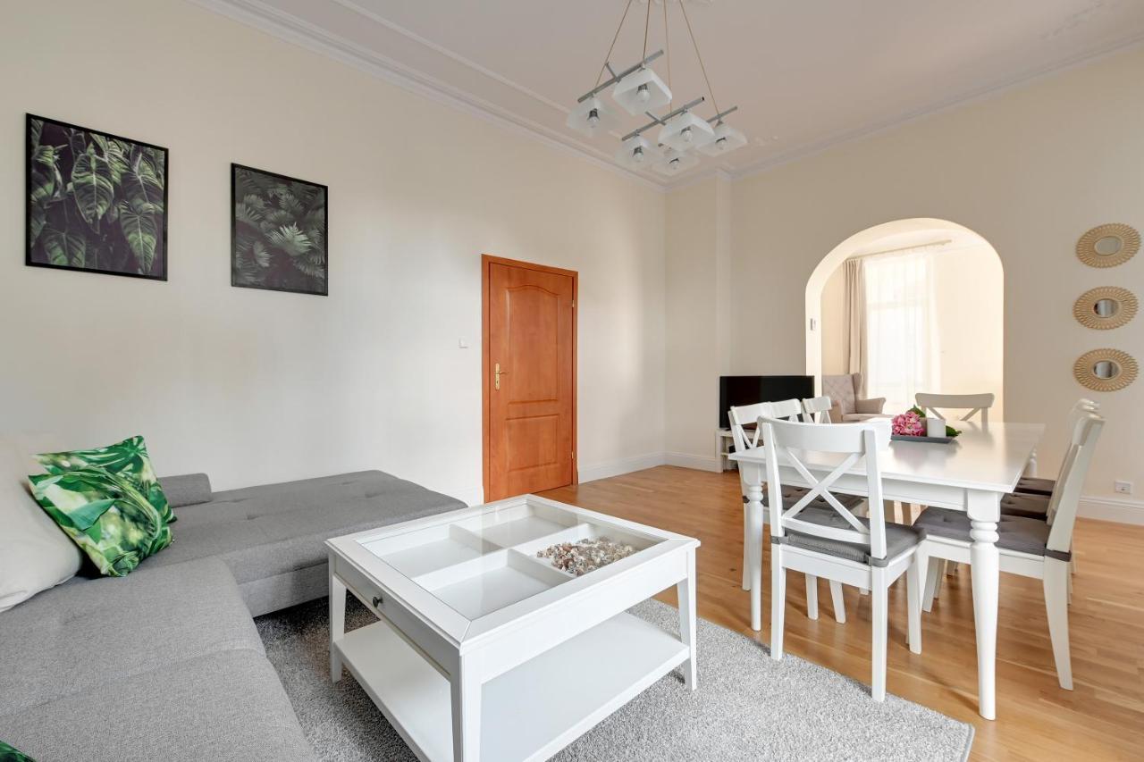 Lion - Palermo Spacious Family 3 Min Walk From The Apartment *