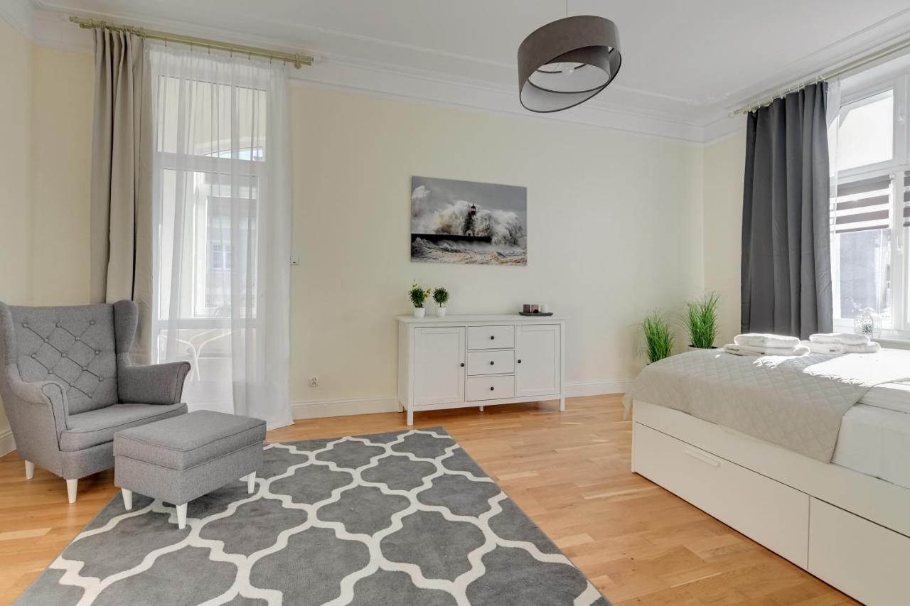 Apartment Lion - Palermo Spacious Family 3 Min Walk From The